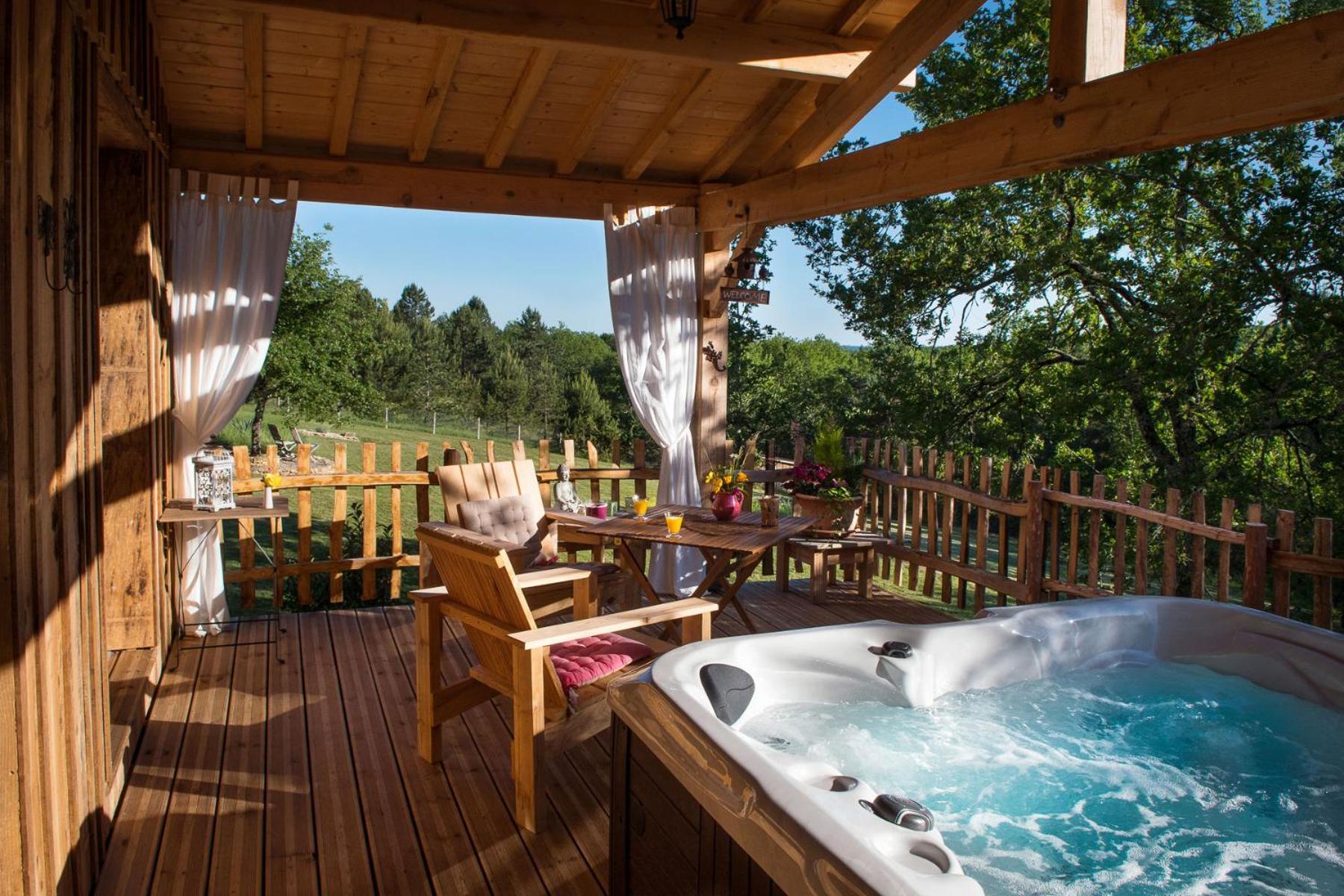 Mauzac-et-Grand-Castang Le Lion D'Or En Perigord B&B 외부 사진