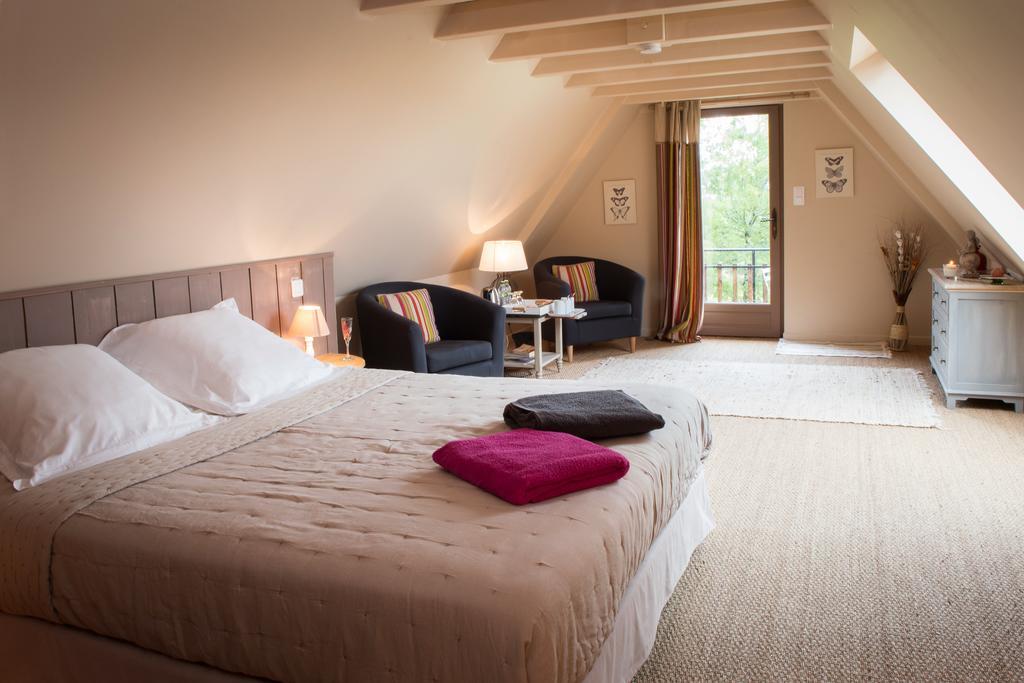 Mauzac-et-Grand-Castang Le Lion D'Or En Perigord B&B 외부 사진